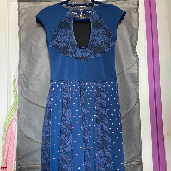 Weismann Lyrical Dress with stones - Picture 2 of 2